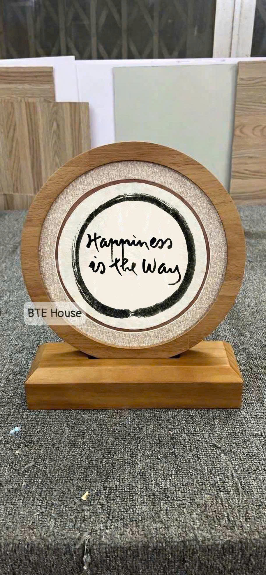 Thư Pháp- Happiness is the way